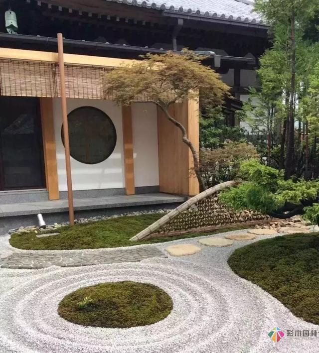 呈現(xiàn)東方禪意之美的30個日式庭院設計。趕緊來看看！