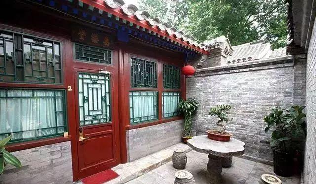 花園設(shè)計(jì)意境能夠給人像文章一樣，設(shè)計(jì)可以說(shuō)很優(yōu)秀